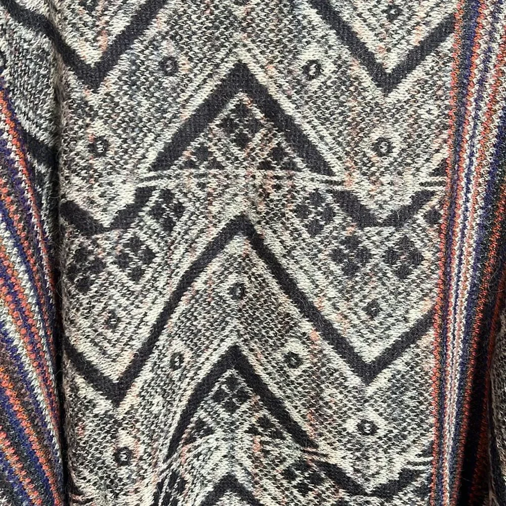 New Be The One Poncho Sweater Top Free People M